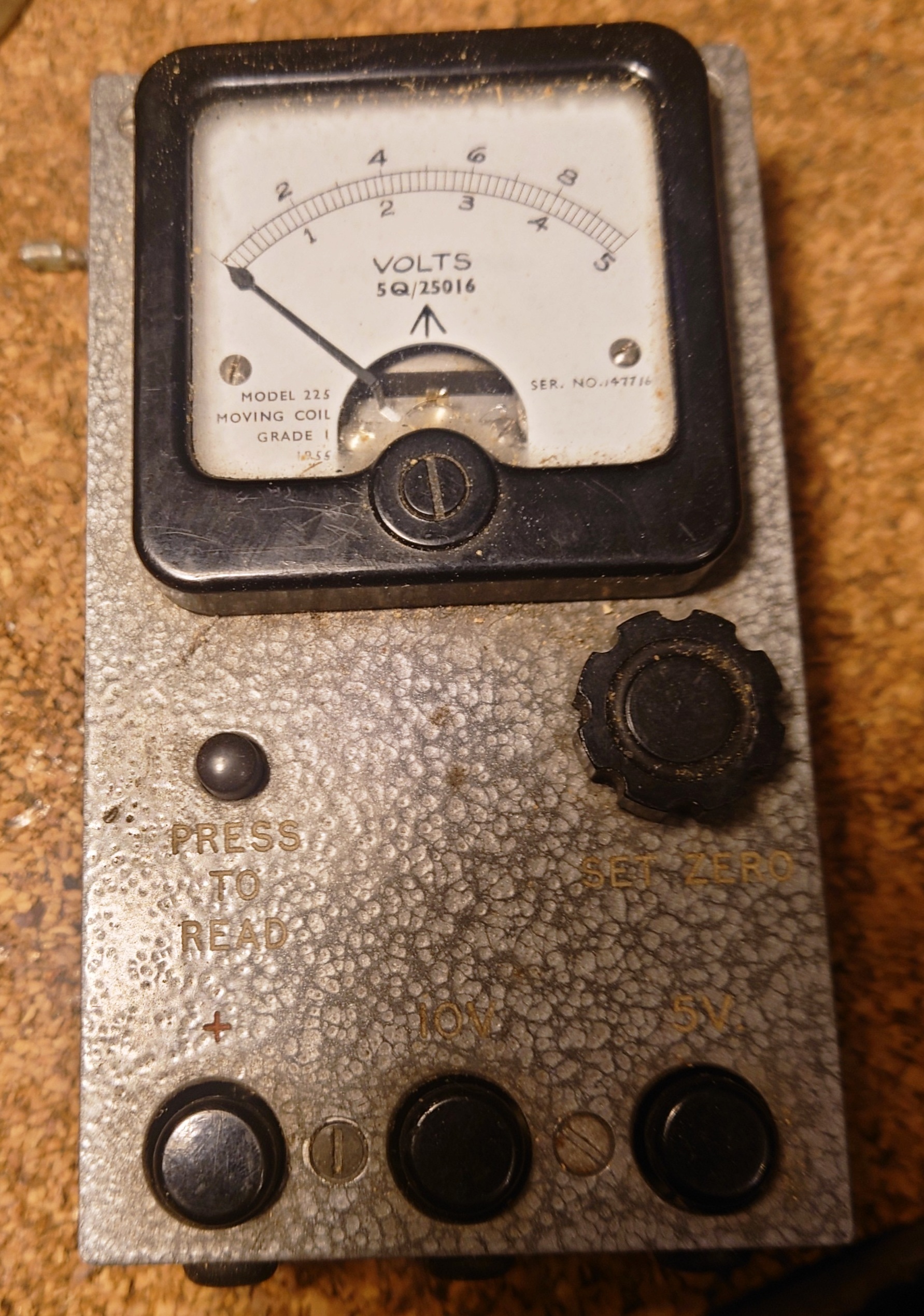 c/decca_9048 vmeter1.jpg